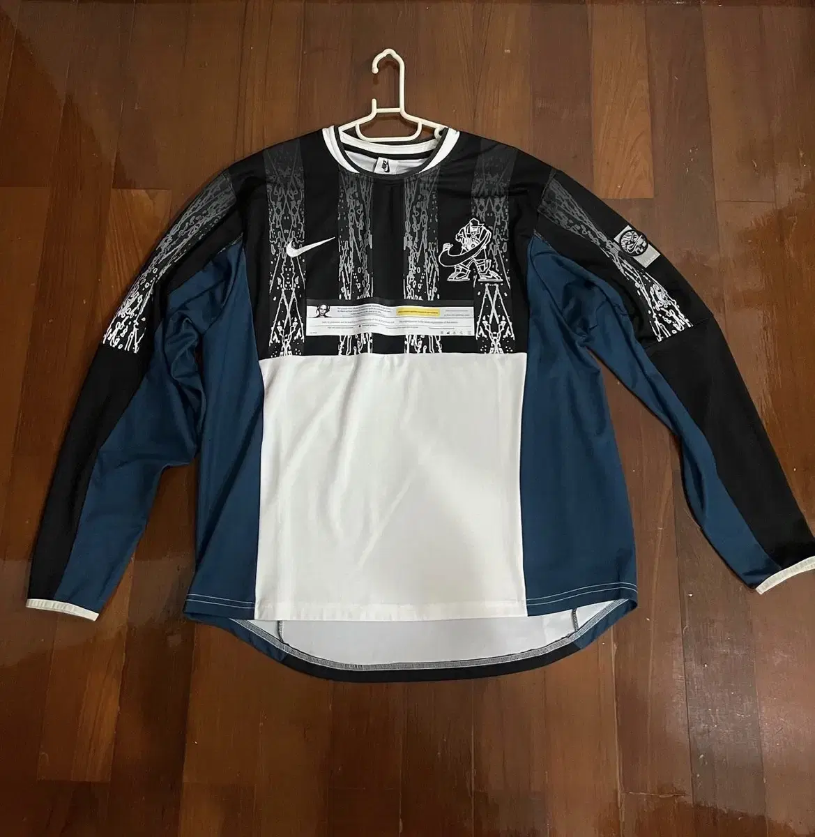 니이키 x 카브엠트 long sleeve