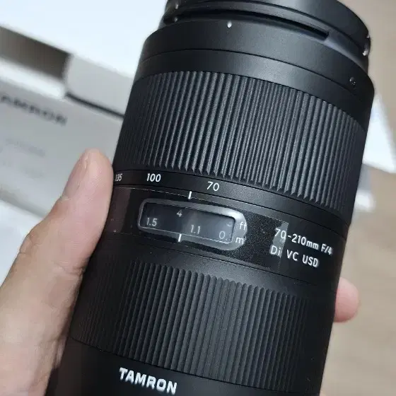 탐론 70-210mm F4 Di VC USD 니콘F마운트 팝니다.