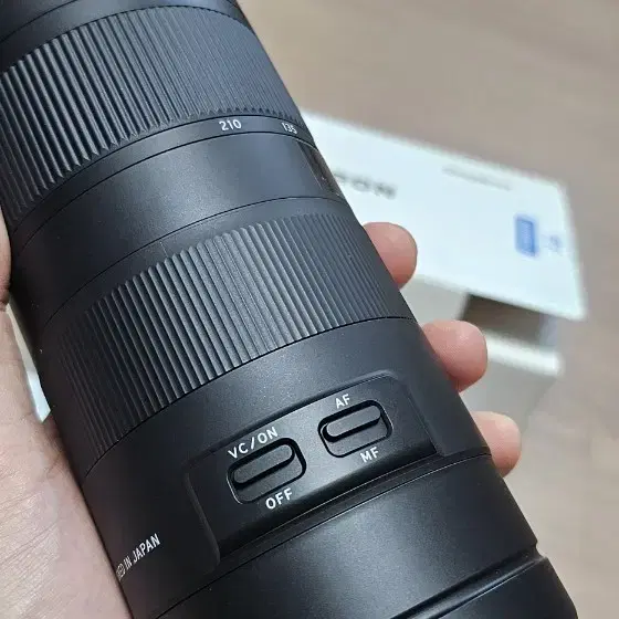 탐론 70-210mm F4 Di VC USD 니콘F마운트 팝니다.