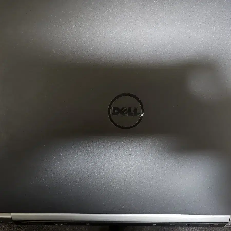 DELL Latitude E7270