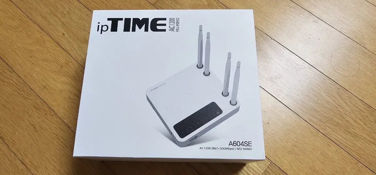 ipTIME A604SE (사용감 거의 없음)