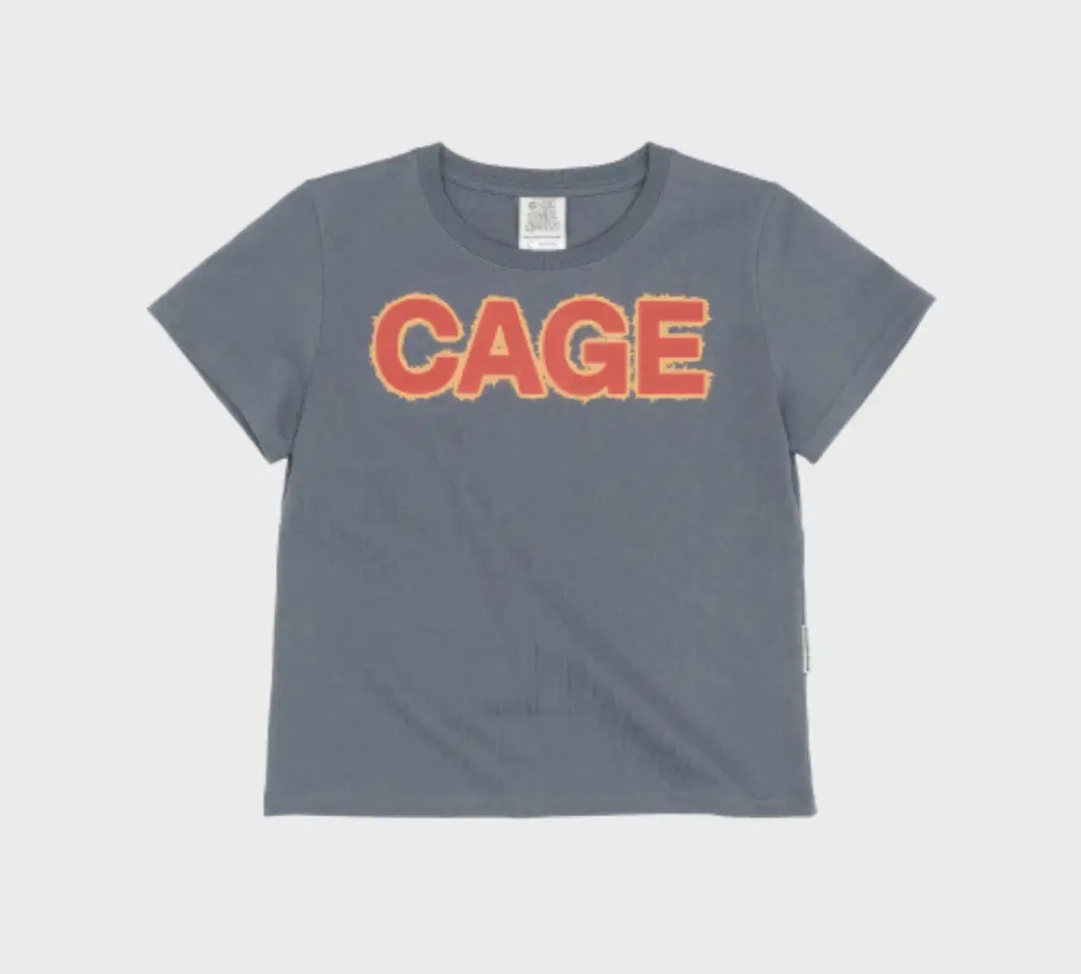 [S]더바이닐하우스 CAGE WIDE LOGO TEE