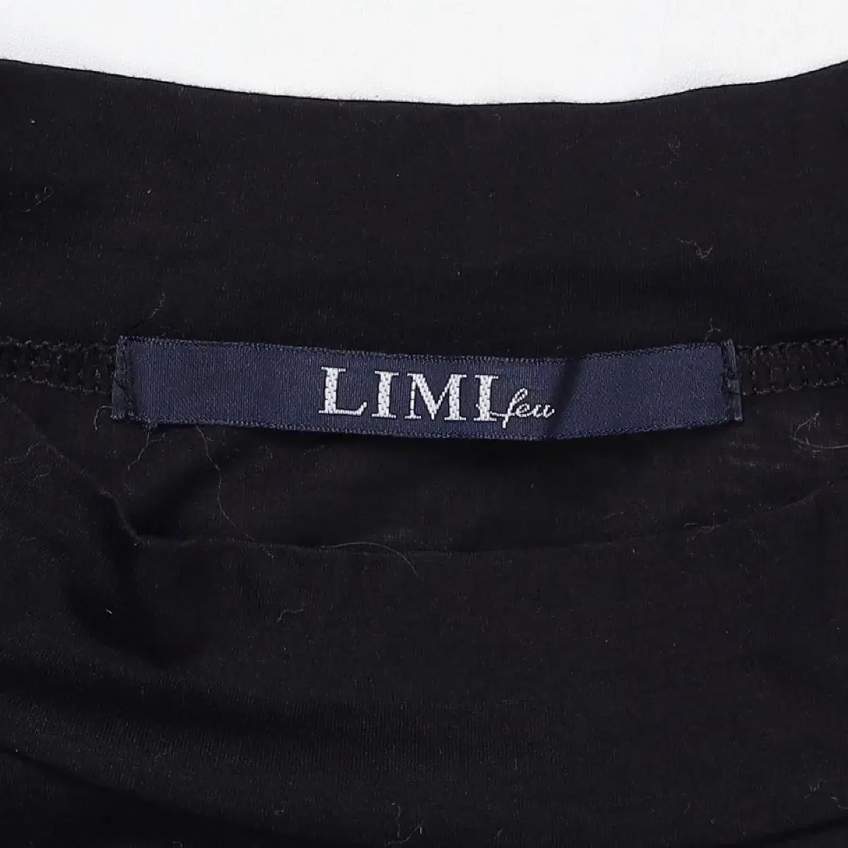 LIMI feu Open Shoulder T-shirt