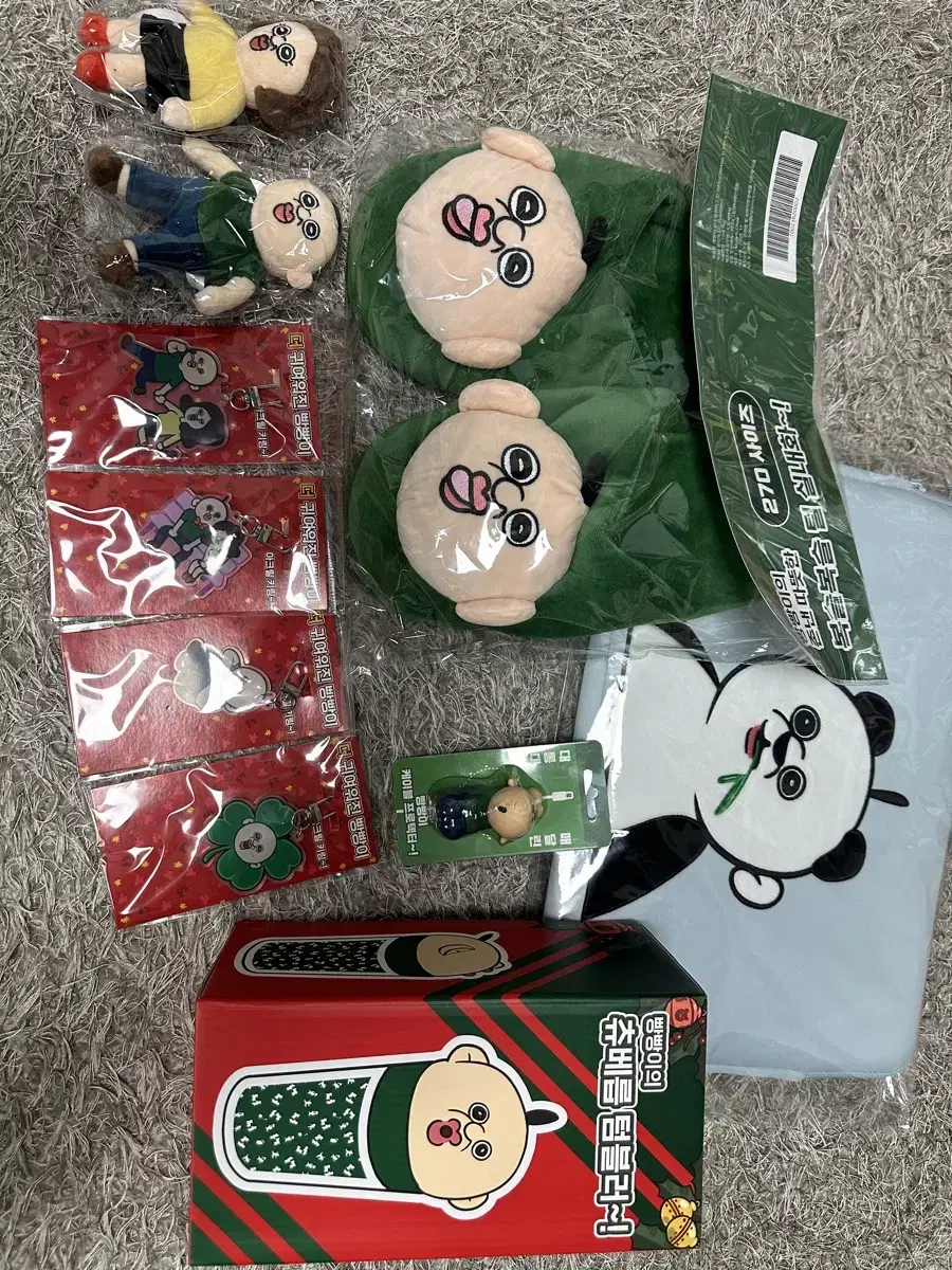 New Christmas merchandise!