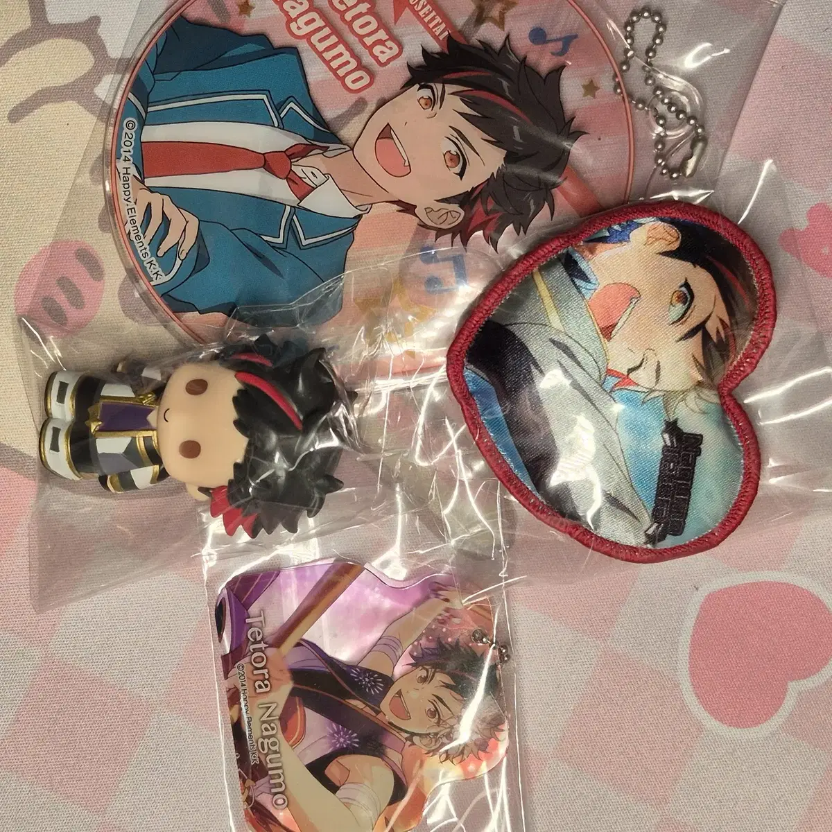 Angsta Tetora Canbadge acrylic keyring Papemas