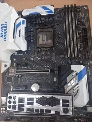 기가바이트 Z170X-UD3 판매합니다