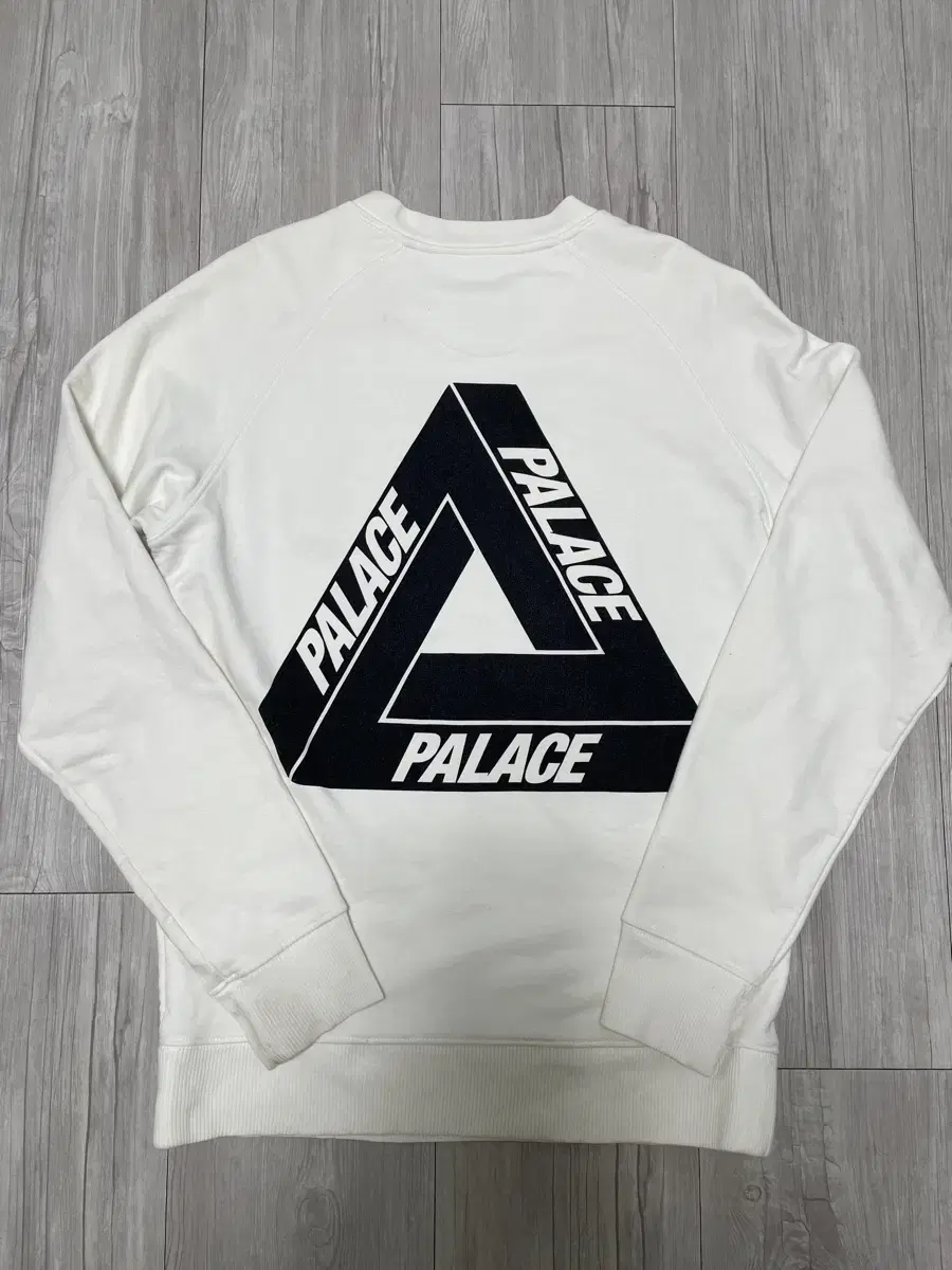 [L] Pallas Skateboard Crewneck White