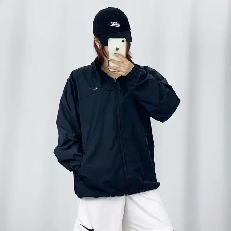 [XL]Nike Black Windbreaker CH5416