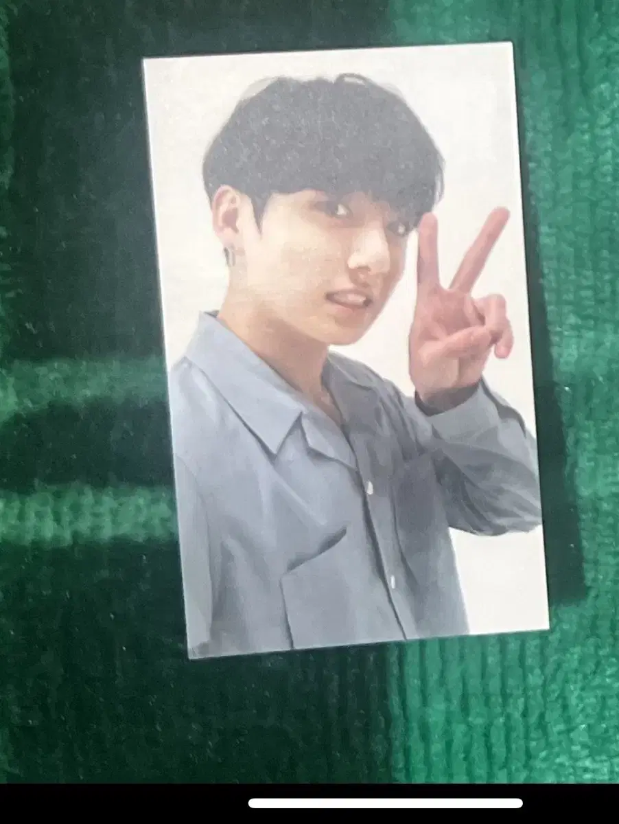 bts bts japan russell luggage pack photocard jungkook jungkook