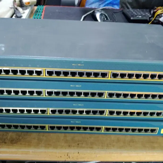 CISCO Catalyst 2950