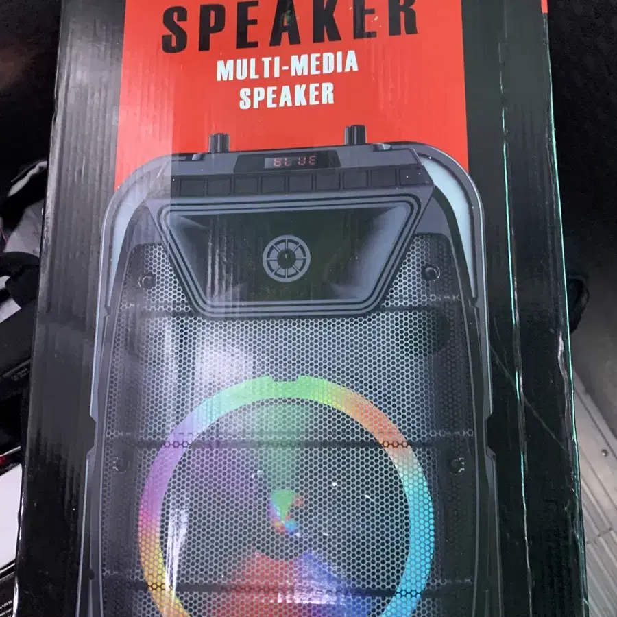 Speaker .ZQS8121 판니다