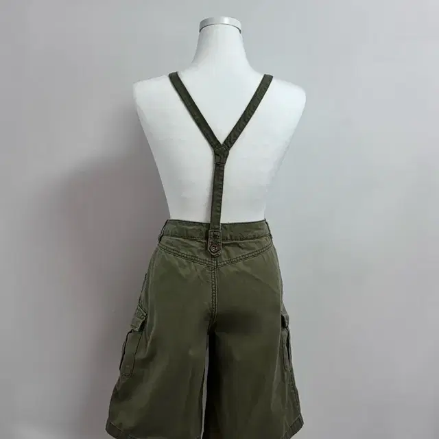 빈티지 카키 버뮤다 팬츠 khaki pants