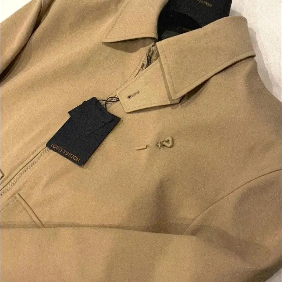 루이비통 자켓 city blouson