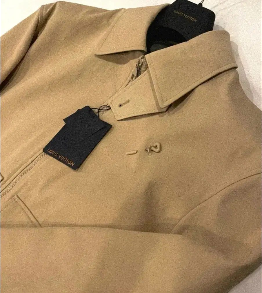 루이비통 자켓 city blouson