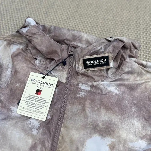 WOOLRICH 울리치 최고급 초경량 테크원단 윈드브레이커 바람막이 자켓