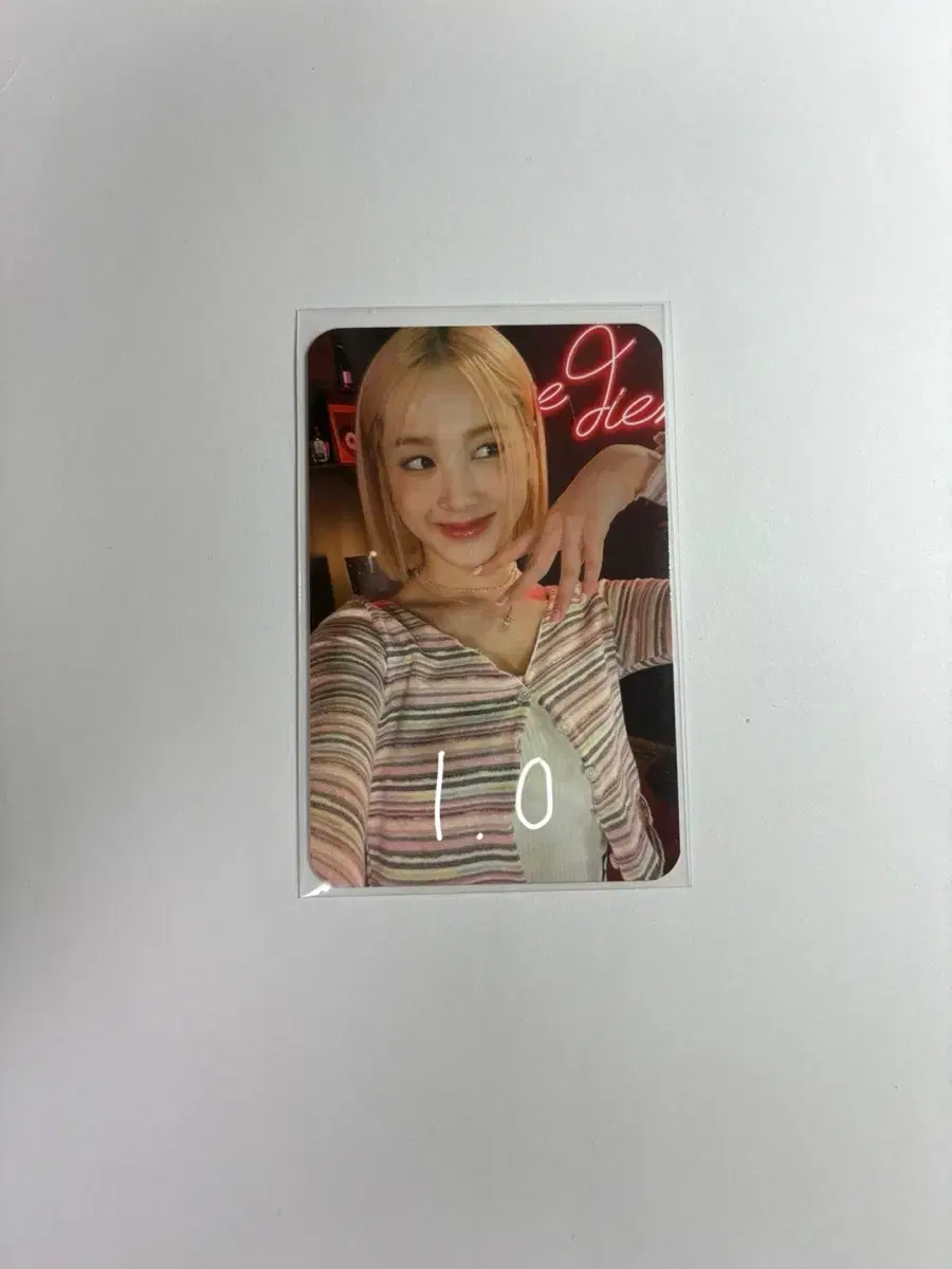 Stayc Jai Eiseb music korea photocard WTS