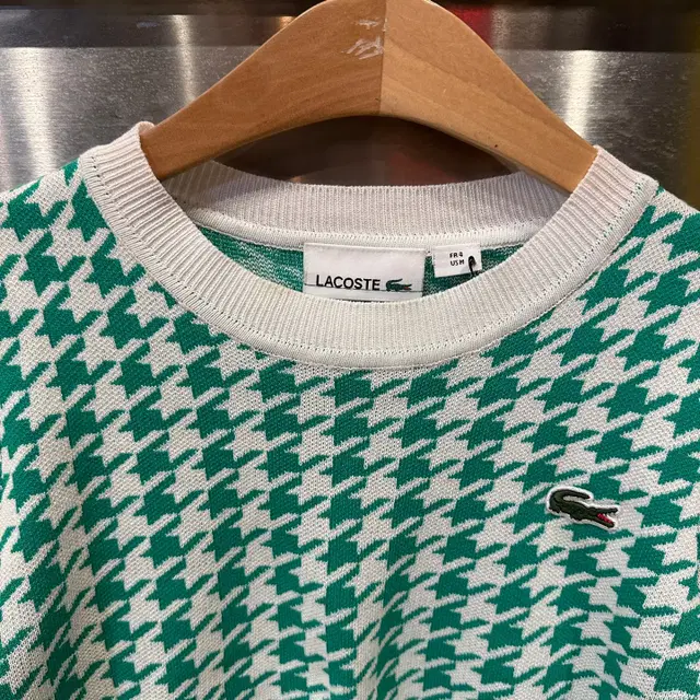 Lacoste 라코스테 아가일 퍼프 반팔 니트