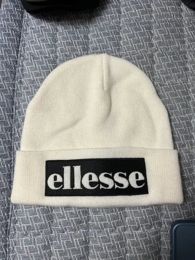 ellesse 비니 모자