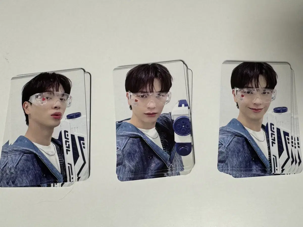 BTOB yook sungjae unreleased photocard wts (goggles ver.)