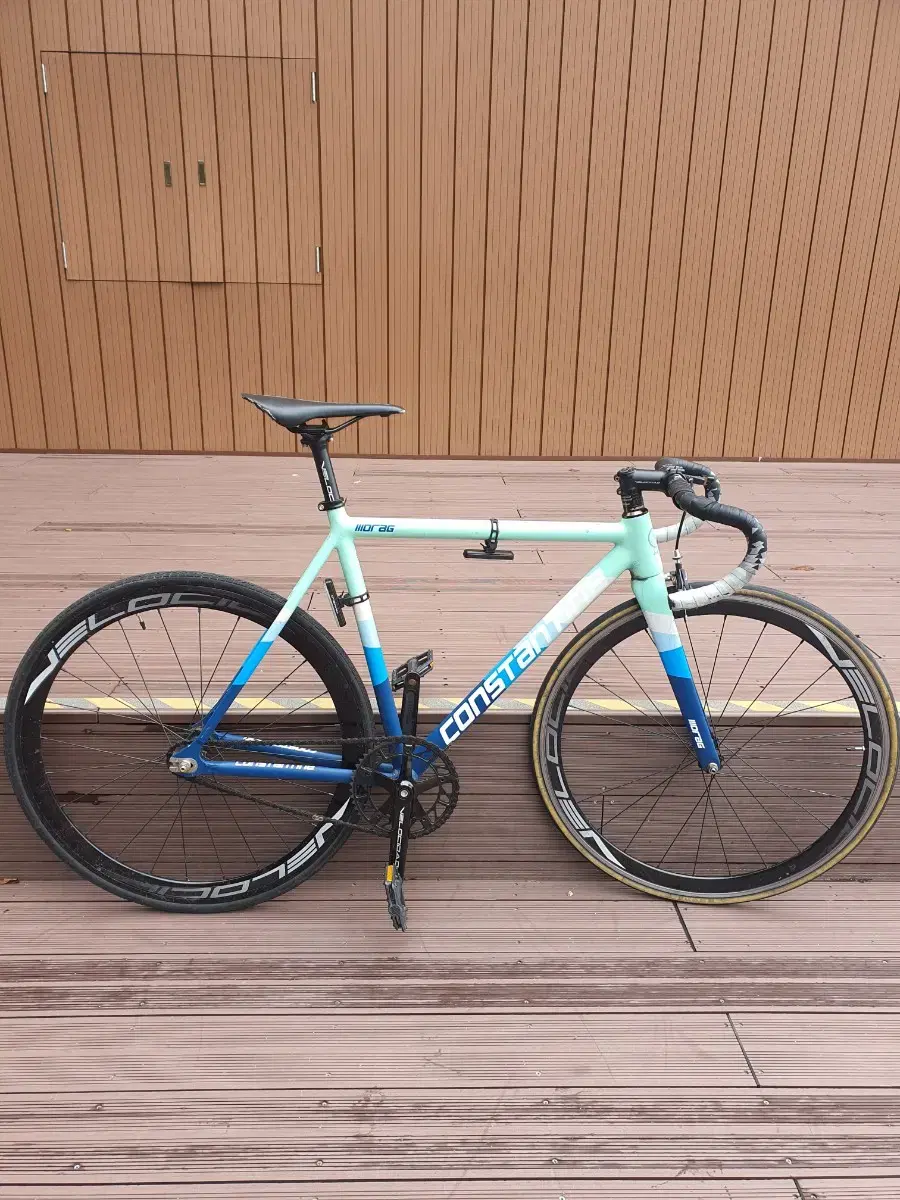 콘스탄틴 드래그 2021년식 풀샥 산악용MTB 대차 봅니다