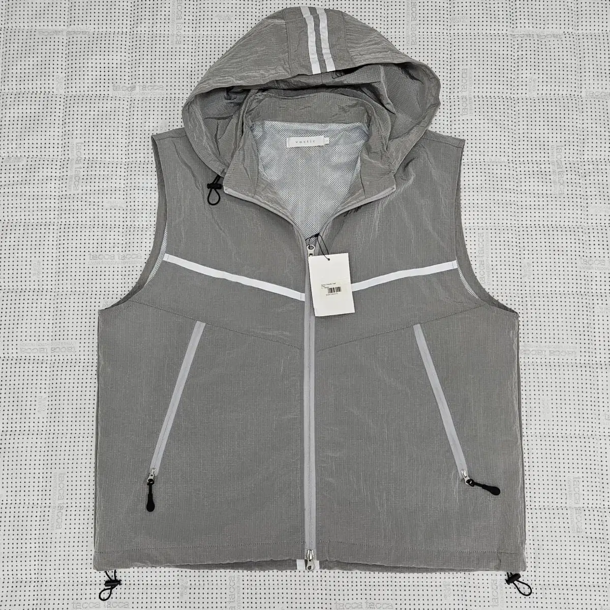 Bastik Bashrak Min Sleeveless Hoodie Zip-Up Men100-105 (not worn)