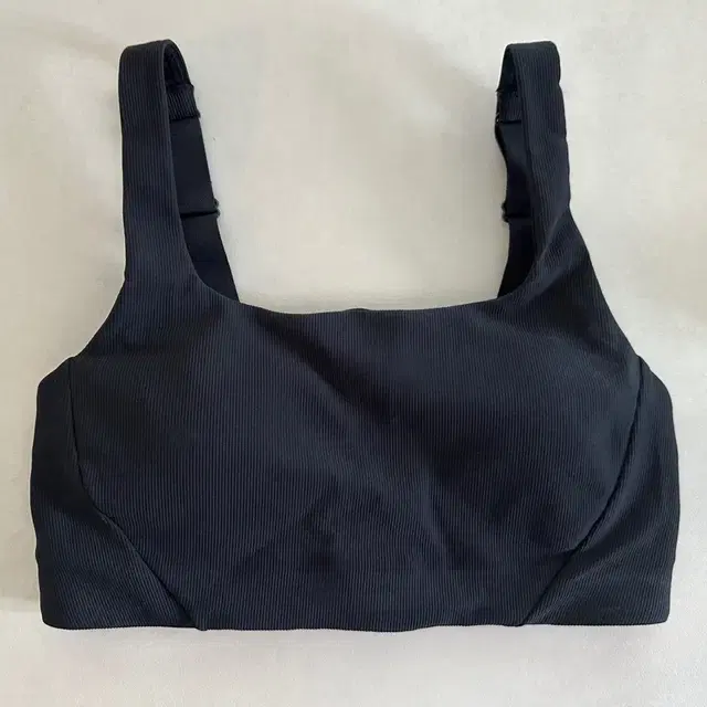 Lululemon 룰루레몬 Ribbed Train bra 블랙