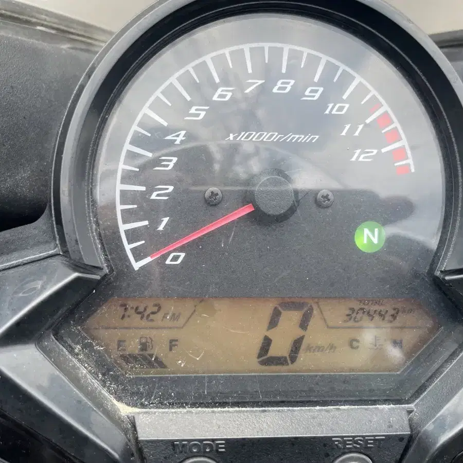 14년식 cbr125 판매합니다.