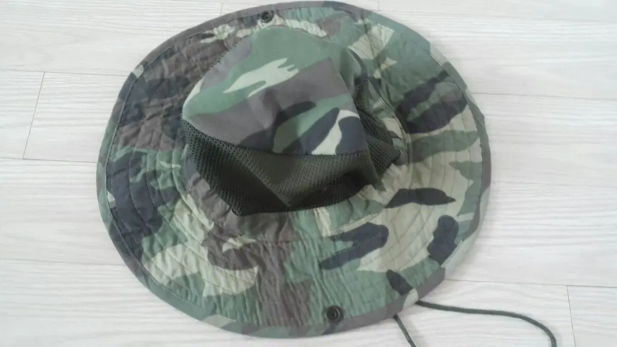 Woodland 1st generation brimmed yeoreum hat almost new, used quantity2