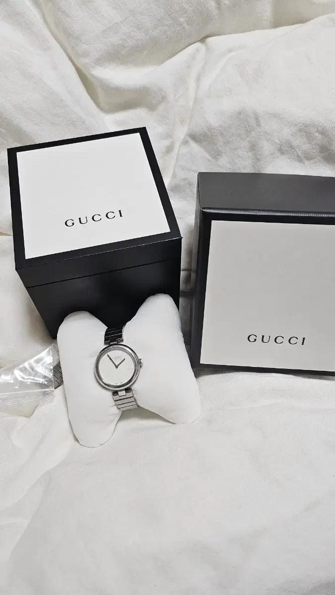 Gucci Metal Watch Diamantissima 32mm