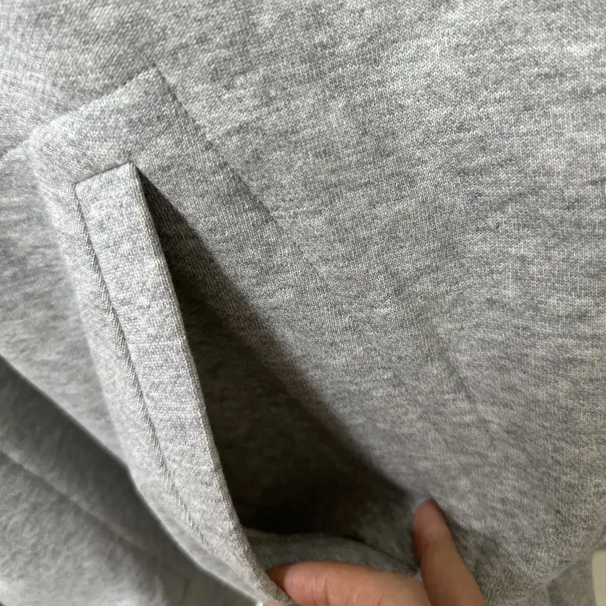 [2XL/새상품] 24ss 꼼데가르송 레드 하트 후드 집업 그레이