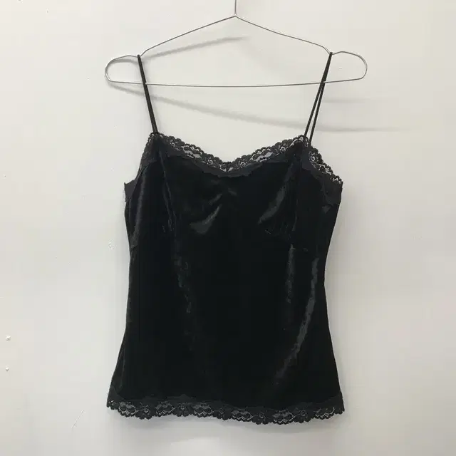 vintage velvet sleeveless