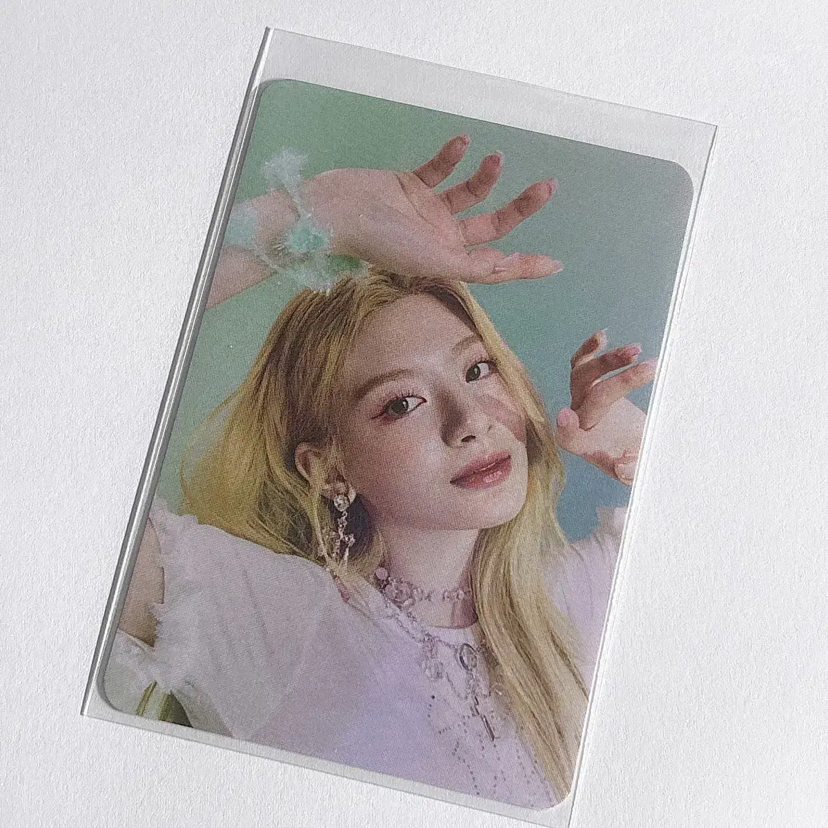 Stayc seeun Beaumont Bushy photocard sells~!