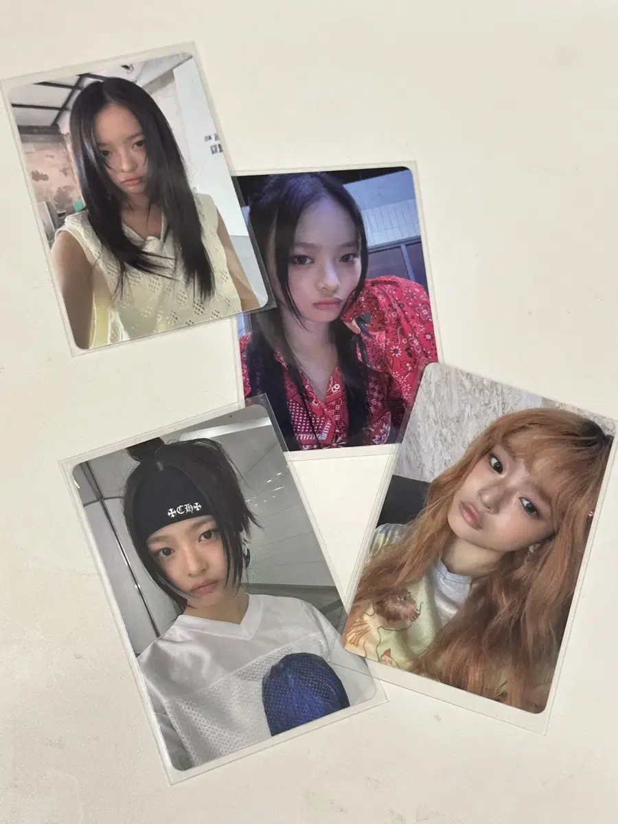 hanni line friends pop up photocard