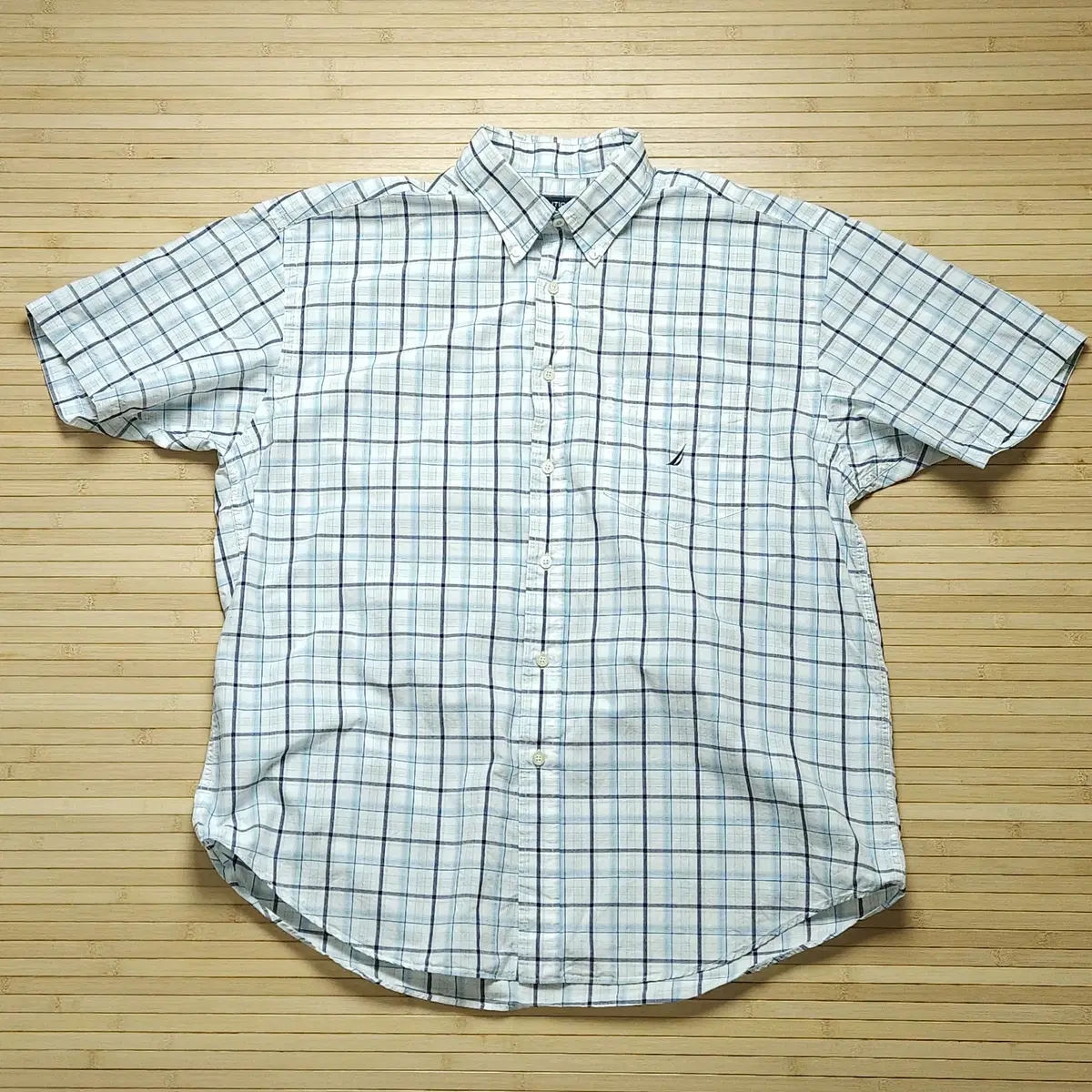 Vintage Nautica Button-down Check Short Sleeve Shirt