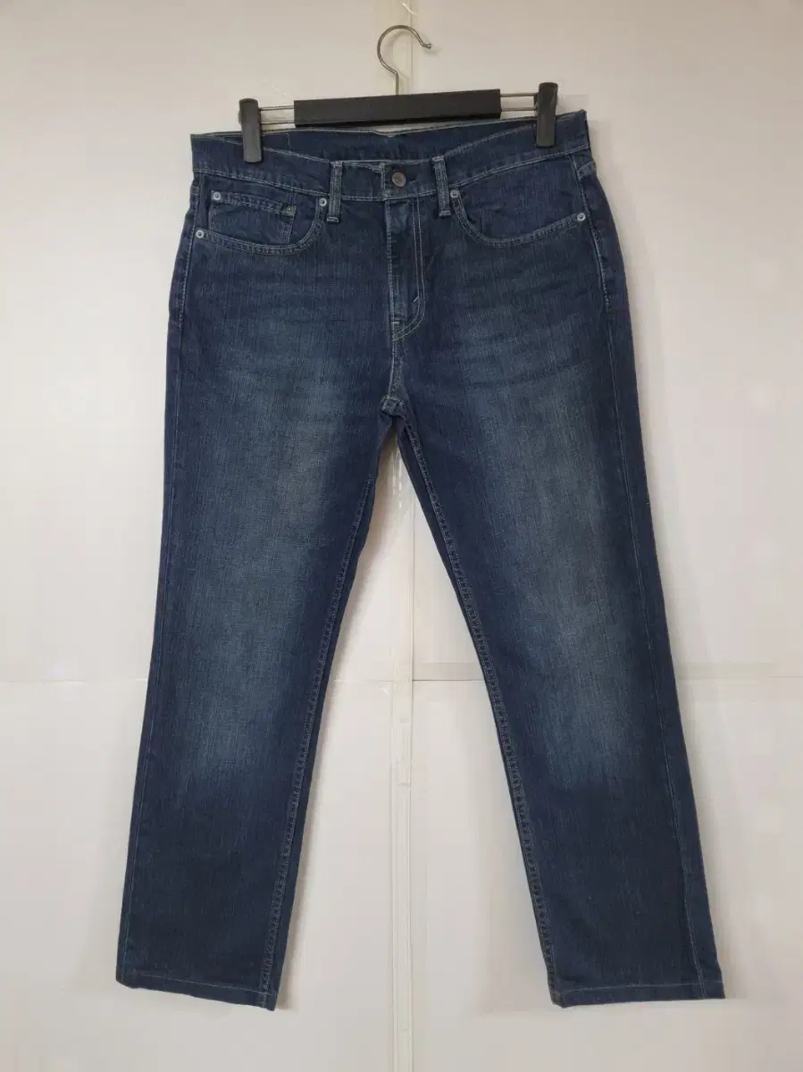 36) Levi's 511 washed spandex denim straight leg jeans