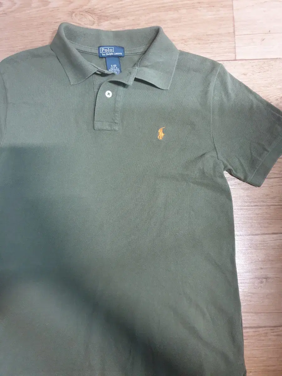 This is a size 85 Polo Ralph Lauren kara-tee in good condition.