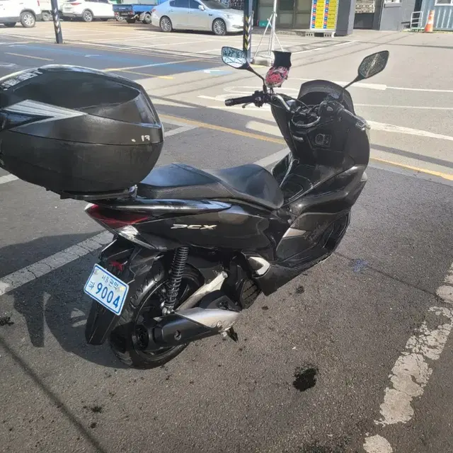 pcx 20년식  8000km 잘나가고 무사고차