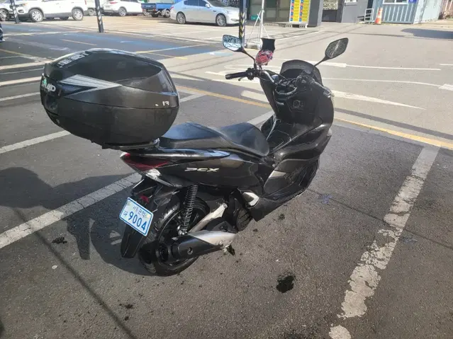 pcx 20년식  8000km 잘나가고 무사고차