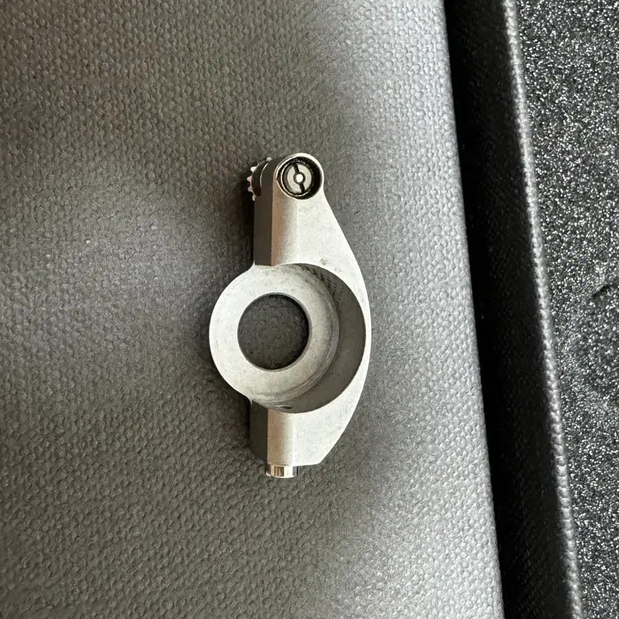 Leica rewind crank (silver, 14437)