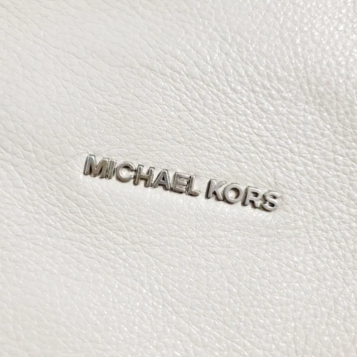 마이클코어스(MICHAEL KORS) 소가죽 투태슬 호보백 가방