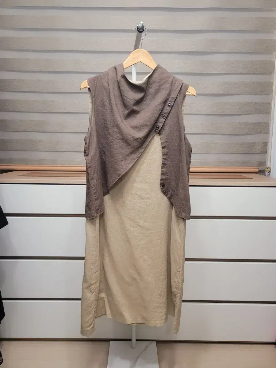 Stylish and luxurious linen ONEPIECE