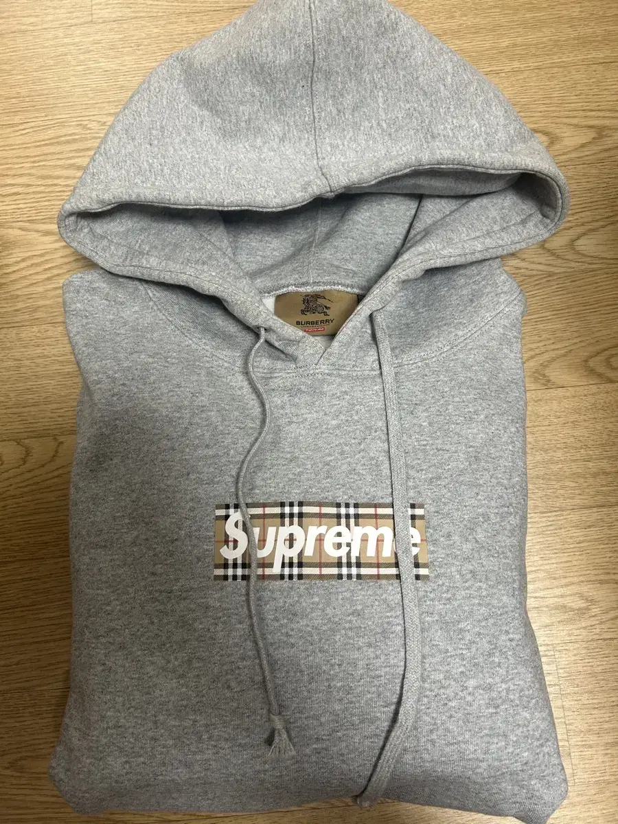 Burberry Supreme Burberry Hoodie Gray