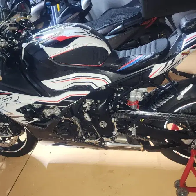 20년식   s1000rr  레이스팩  팝니다