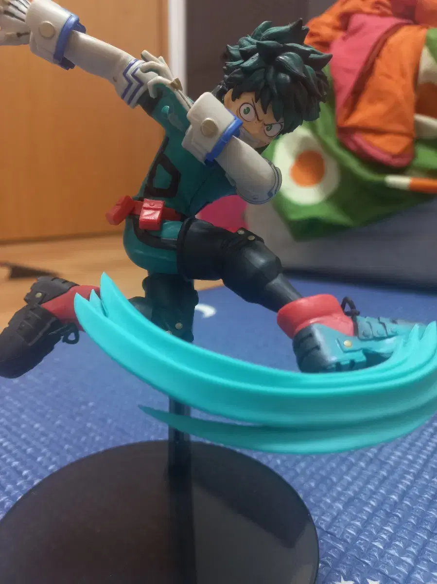 Midoriya Izuku Figure Includes Shipping