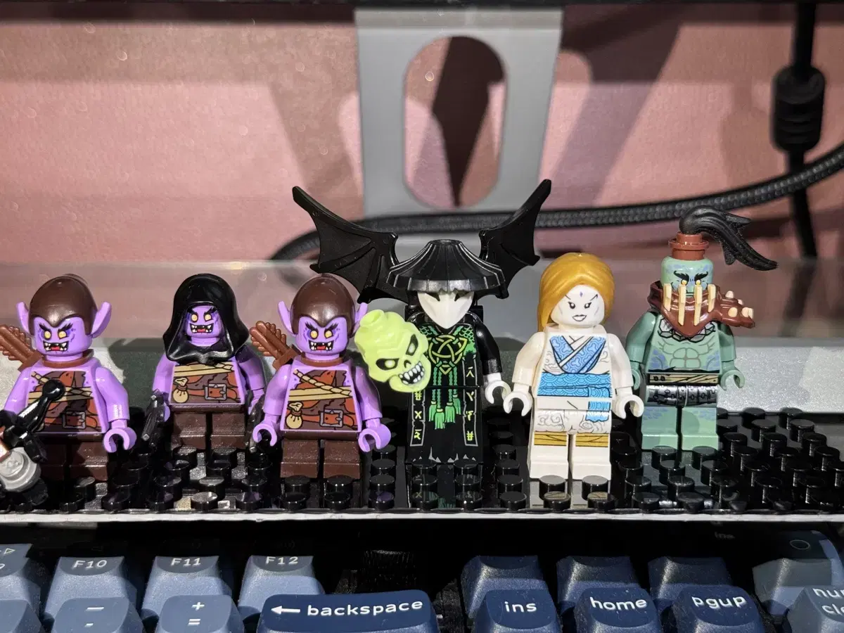 LEGO Ninjago Season 13 Villain Figure Set for Sale