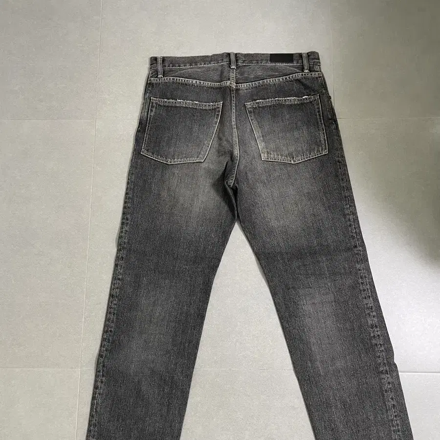 Descendant denim pants 2