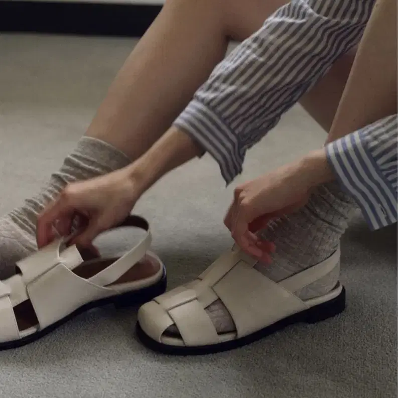 로서울 roh seoul puzzle sandals ivory 240