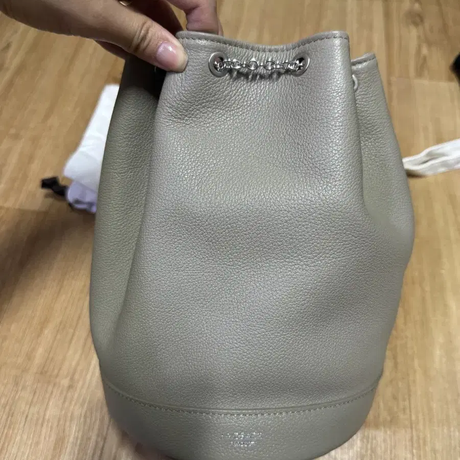 레이드백 Sand chain bag