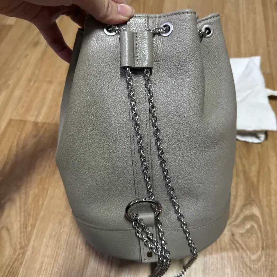 레이드백 Sand chain bag