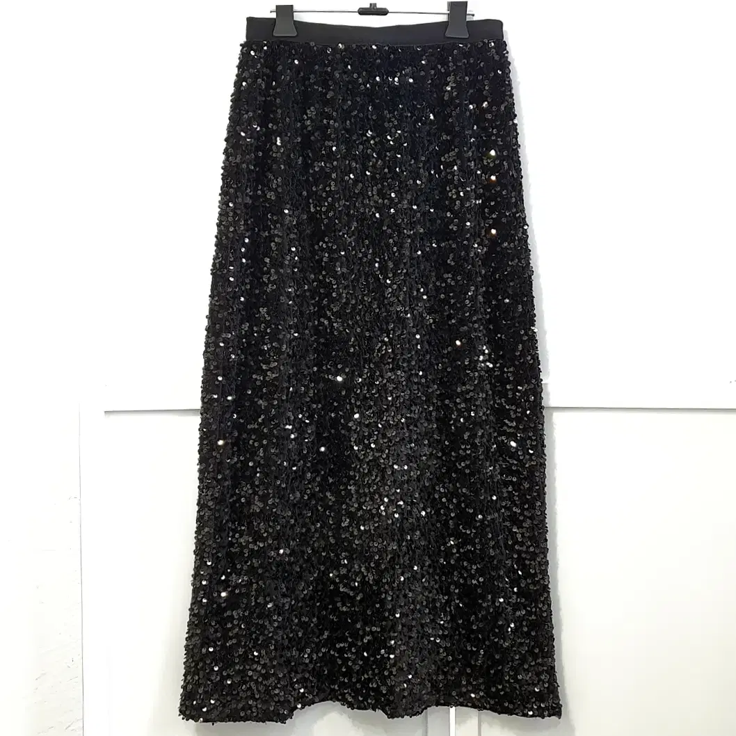 aiire de Alexis sequined long skirt